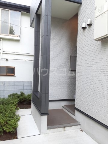 15/16 エントランス