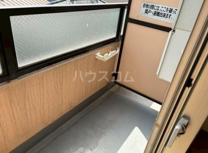 14/19 バルコニー