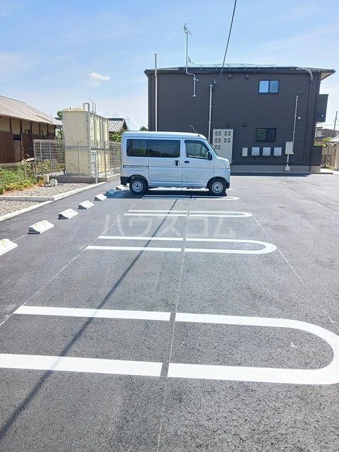 16/22 駐車場