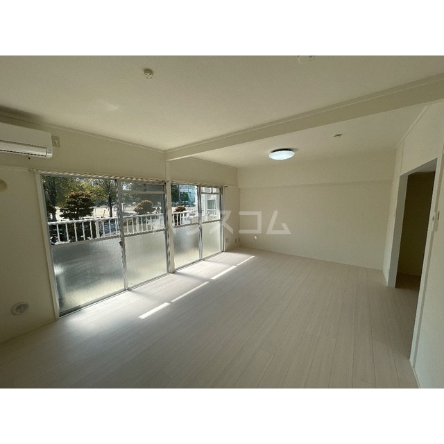 3/22 リビング/ダイニング