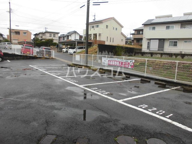 22/30 駐車場