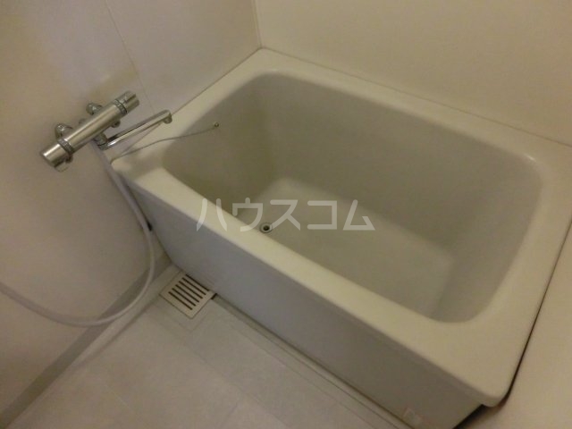 13/29 浴室