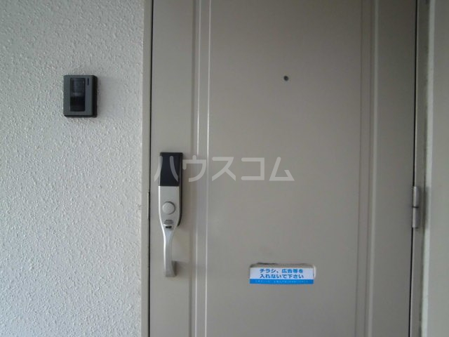 2/5 エントランス