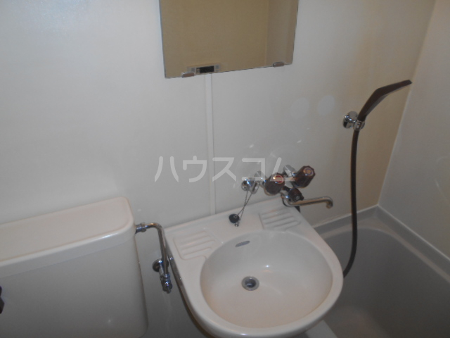 13/27 洗面