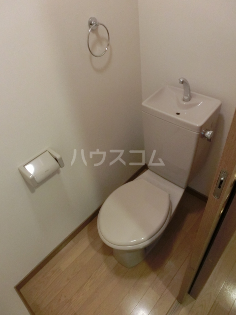 18/30 トイレ