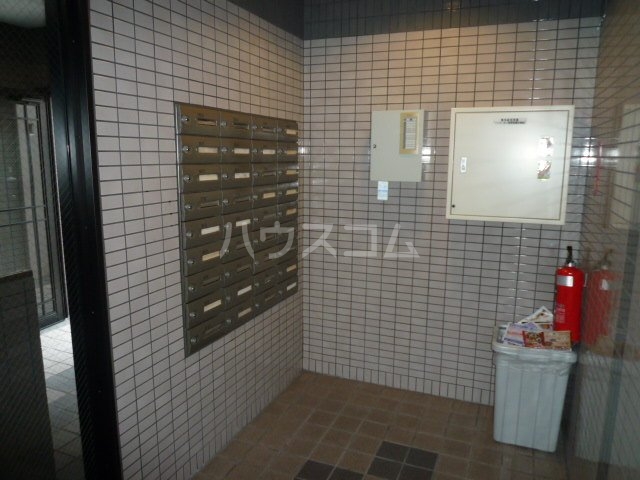 2/10 エントランス