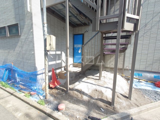 19/29 エントランス