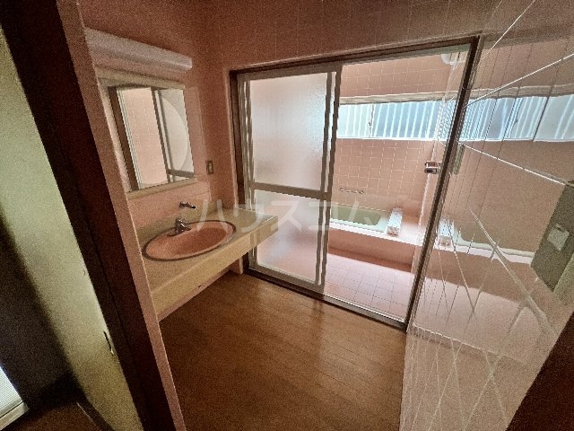 20/30 洗面