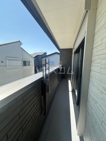 23/30 バルコニー