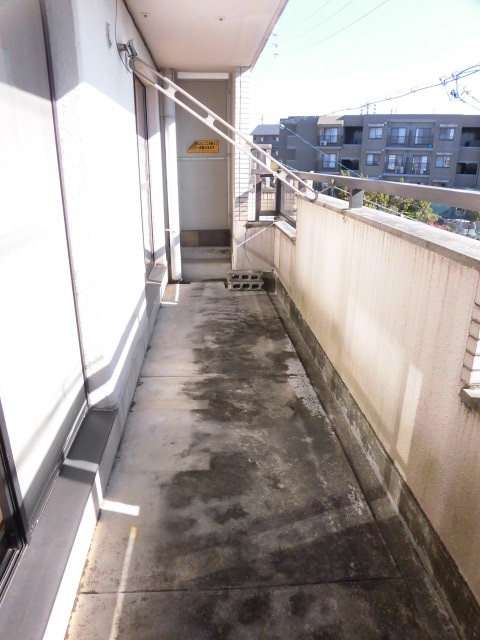 17/25 バルコニー