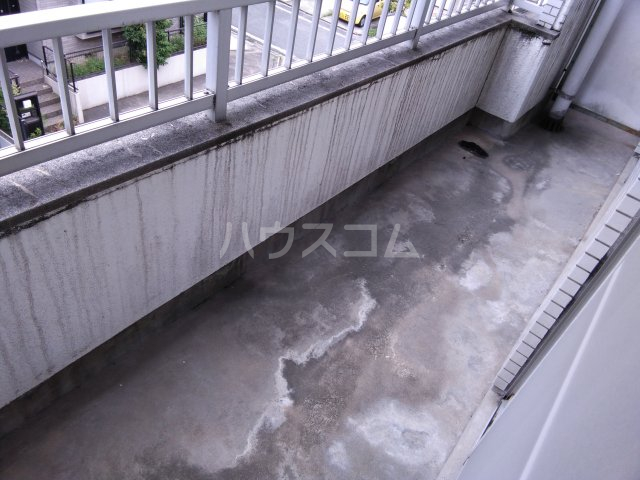 23/30 バルコニー