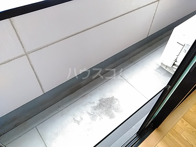 21/30 バルコニー