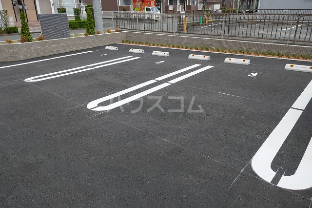 21/27 駐車場