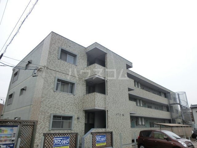 17/25 エントランス