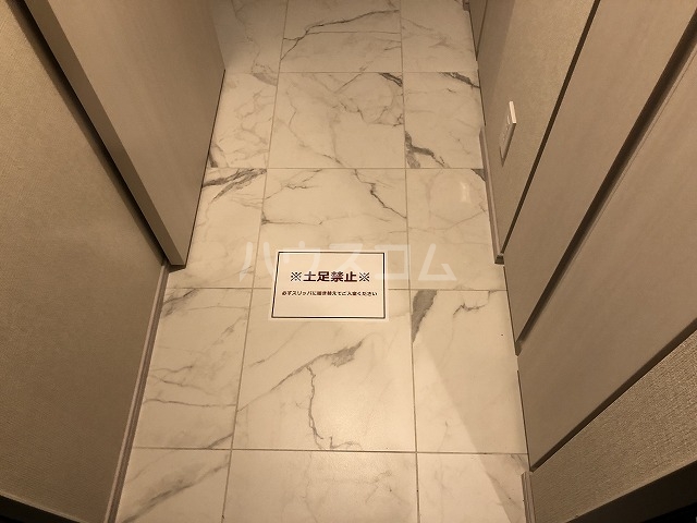 8/30 玄関