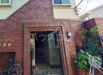 13/13 エントランス