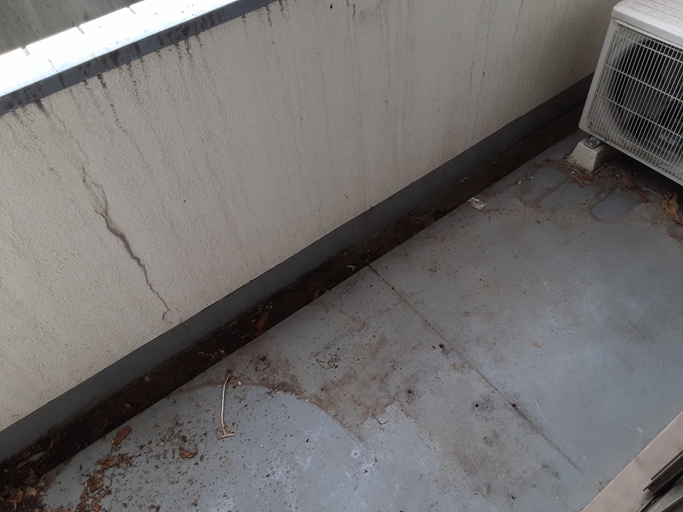 15/23 バルコニー