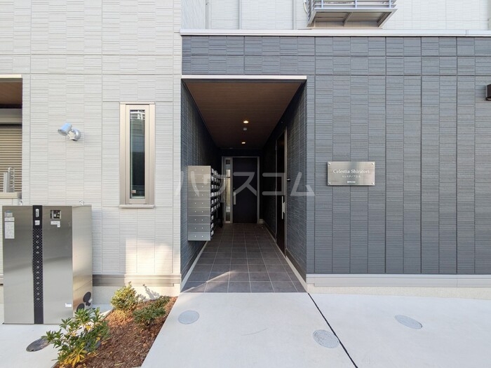 29/30 エントランス