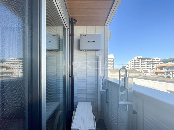 18/30 バルコニー