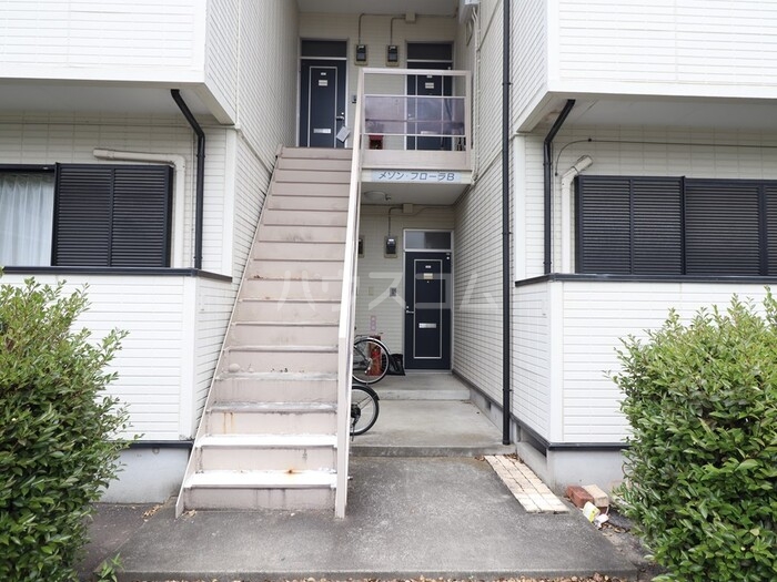 2/8 エントランス