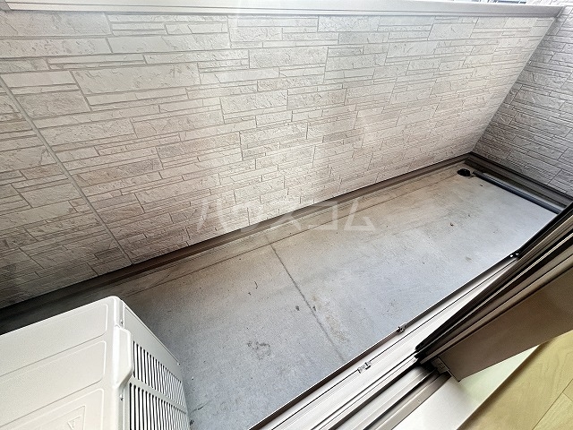 22/30 バルコニー