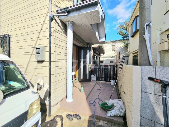 3/10 エントランス