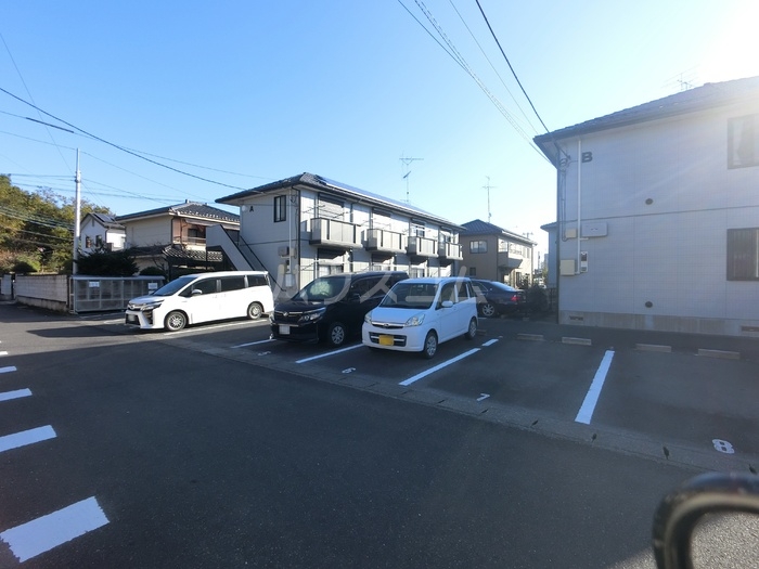 15/23 駐車場