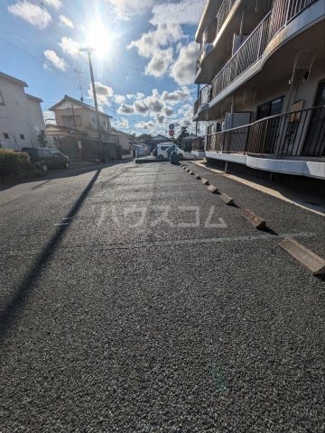 17/27 駐車場