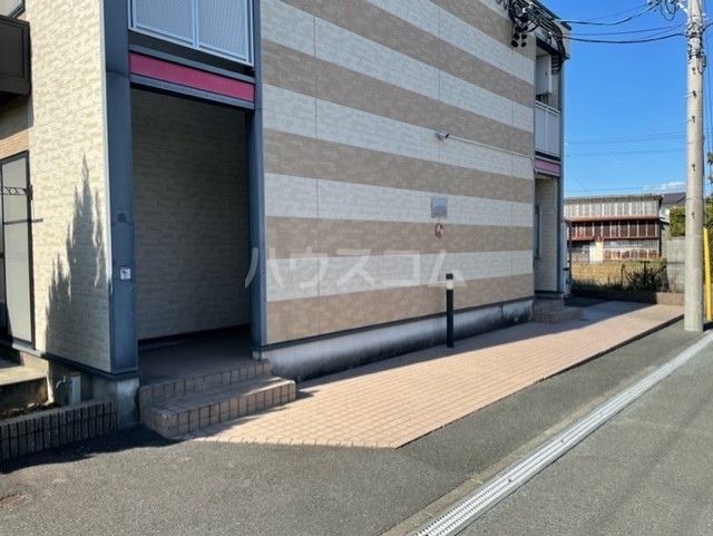 2/6 エントランス