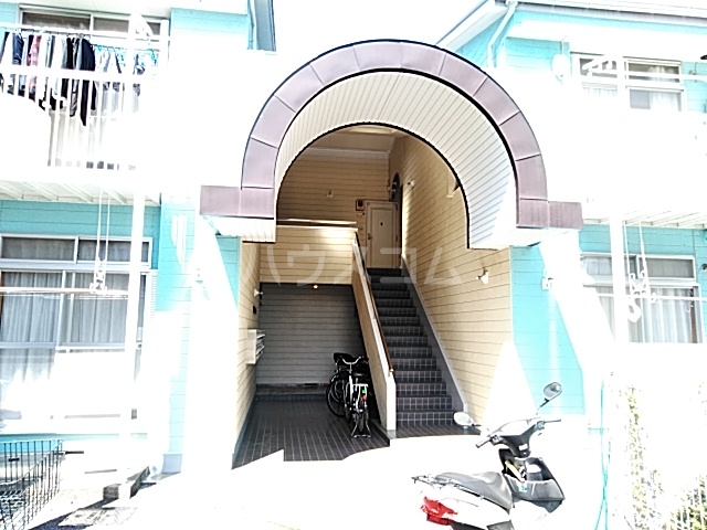 20/24 エントランス