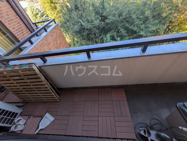 17/27 バルコニー