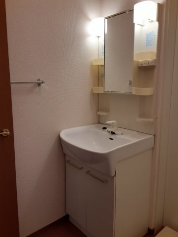 18/30 洗面