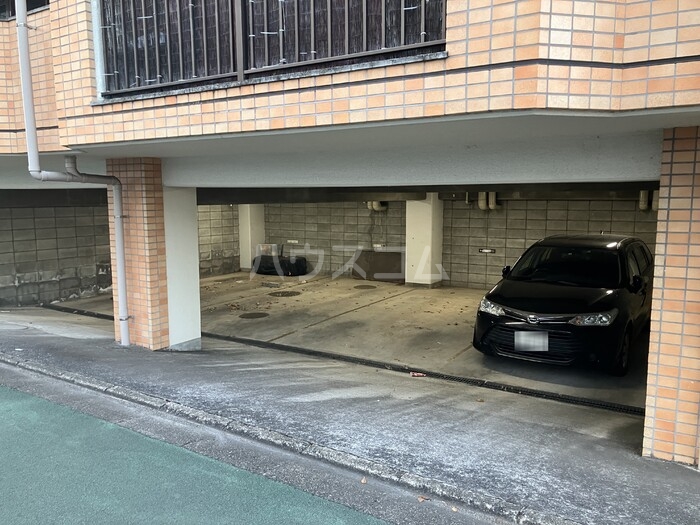 2/11 駐車場