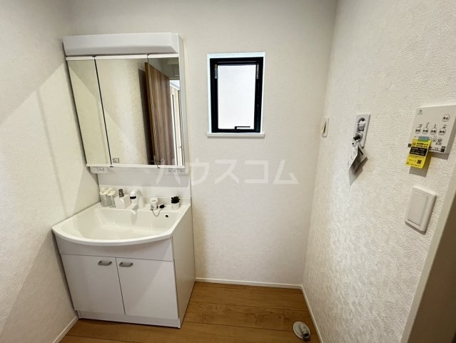 21/30 洗面