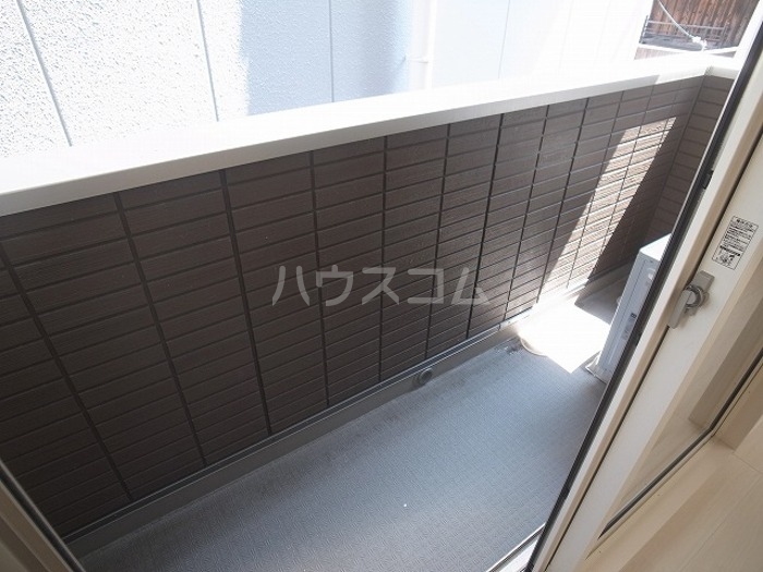 13/23 バルコニー