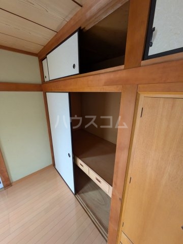 13/29 収納