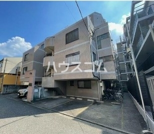 2/11 エントランス