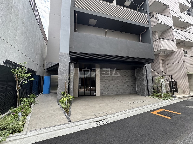 16/22 エントランス