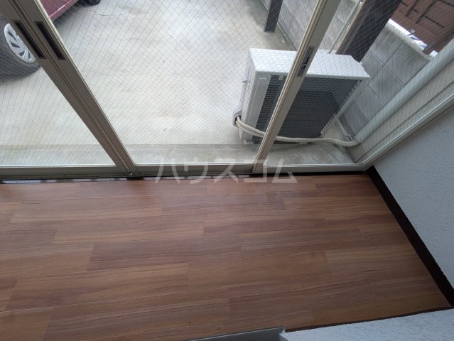 23/30 バルコニー