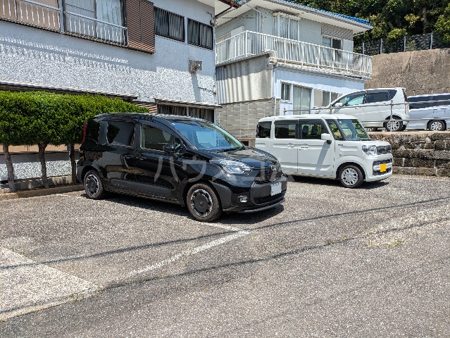 22/25 駐車場