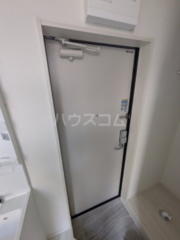 7/22 玄関