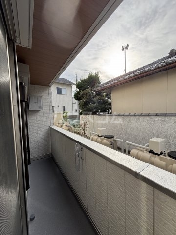 13/23 バルコニー