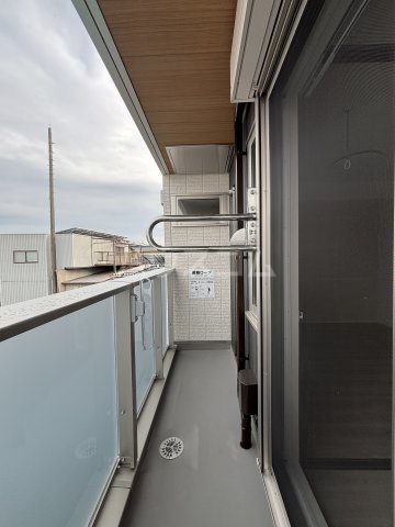 14/23 バルコニー