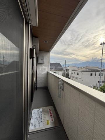13/22 バルコニー