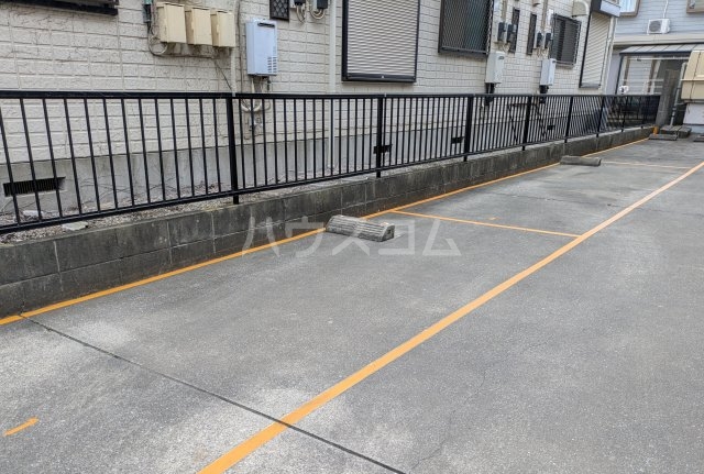 19/24 駐車場