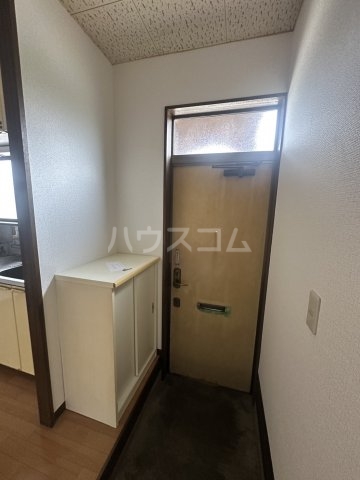 15/29 玄関