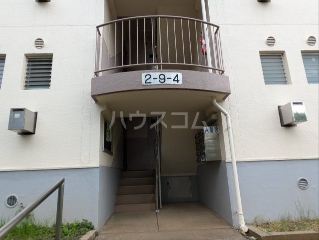 20/20 エントランス