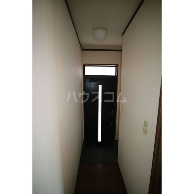 14/27 玄関
