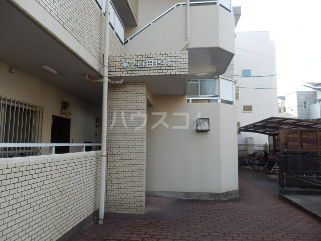 2/4 エントランス