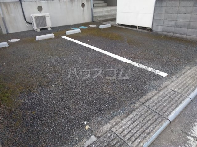 3/4 駐車場